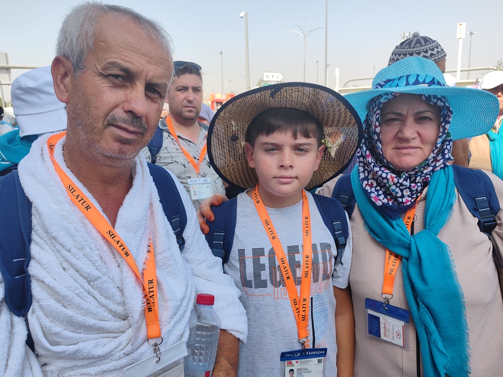 AİLEDE HUZURUN KAYNAĞI: MERHAMET VE MUHABBET