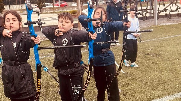 Çan Termik Gençlik ve Spor Kulübü sporcuları, Okullararası Türkiye Şampiyonası yolunda
