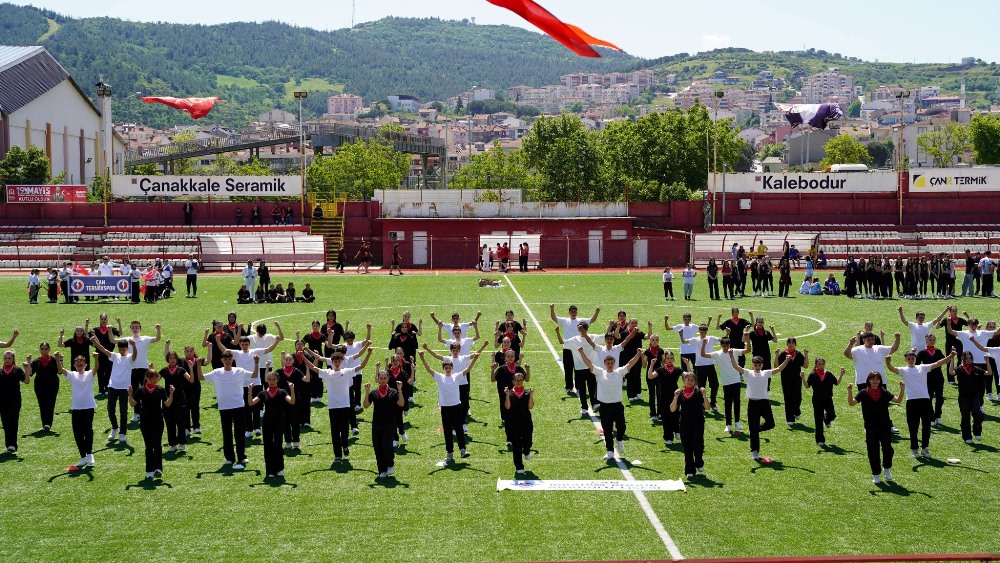 19 Mayıs Atatürk’ü Anma, Gençlik ve Spor Bayramı Çan’da Coşkuyla Kutlandı