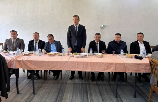 ÇAN’DA MUHTARLAR GÜNÜ KAHVALTISINDA BİR ARAYA GELDİ